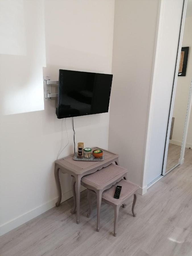 Hotel Entre les 2 Roches Prissé Extérieur photo