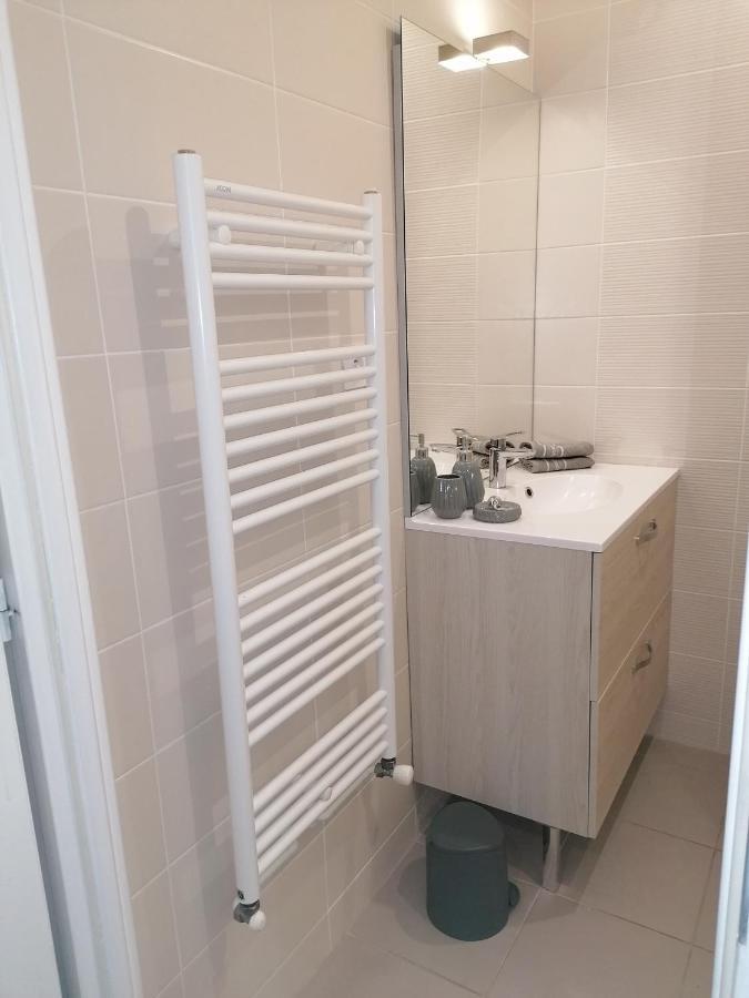 Hotel Entre les 2 Roches Prissé Extérieur photo
